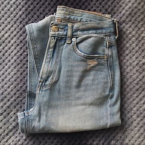 American Eagle Mom Jeans